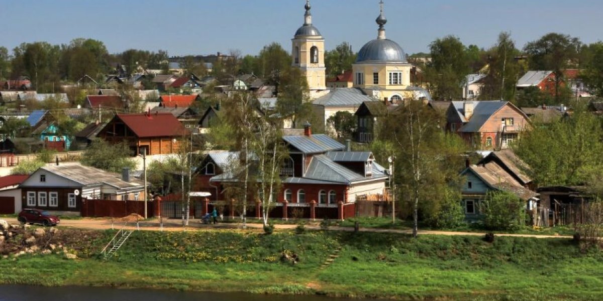 Москва пухнет, а 129 русских городов стремительно умирают: Иван Прохоров