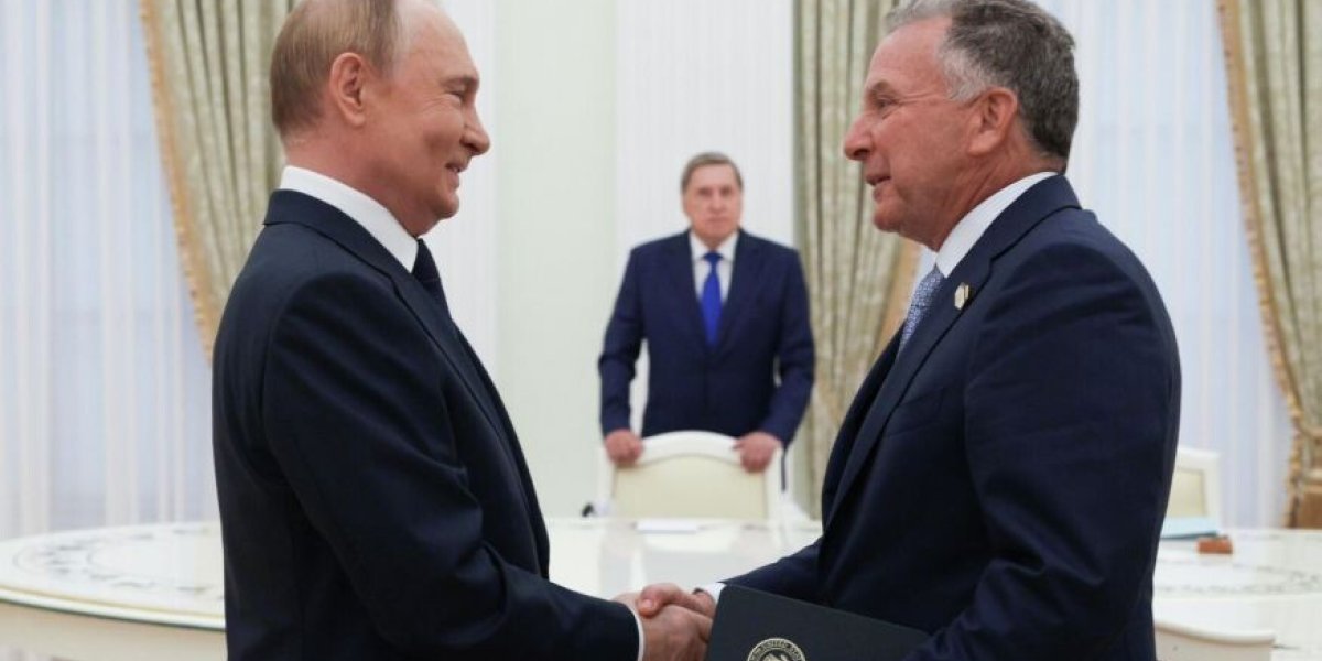 Уиткофф покидает Кремль: три часа убеждений Путина кончились. Ночью РФ услышит заявление Трампа