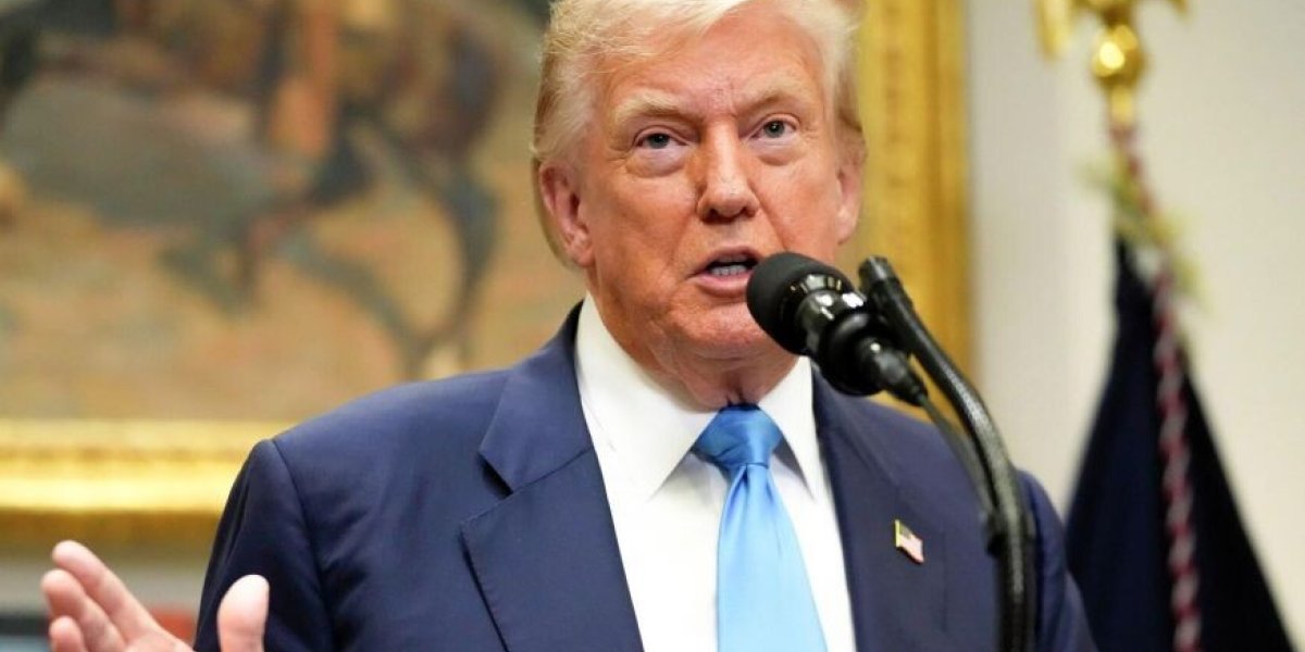 «США готовят встречу Трампа, Путина и Зеленского на следующей неделе»: источники