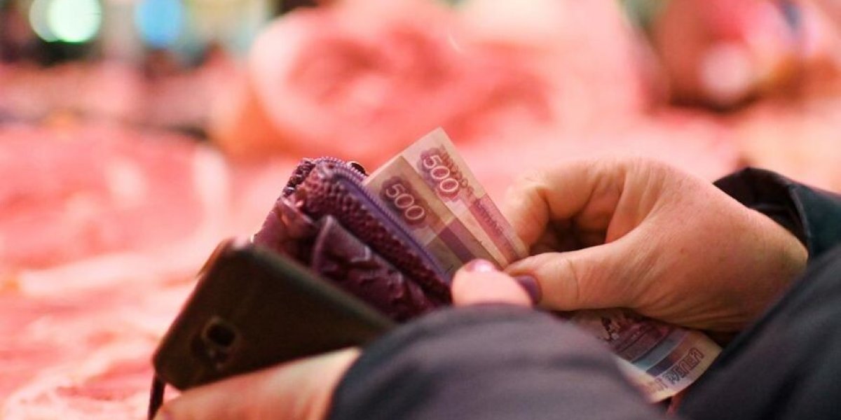 «Хватит жить впроголодь»: Реальный МРОТ должен быть 60 тысяч