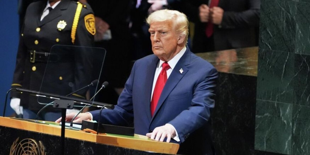 Трамп рассматривает передачу Украине дальнобойного оружия: WSJ