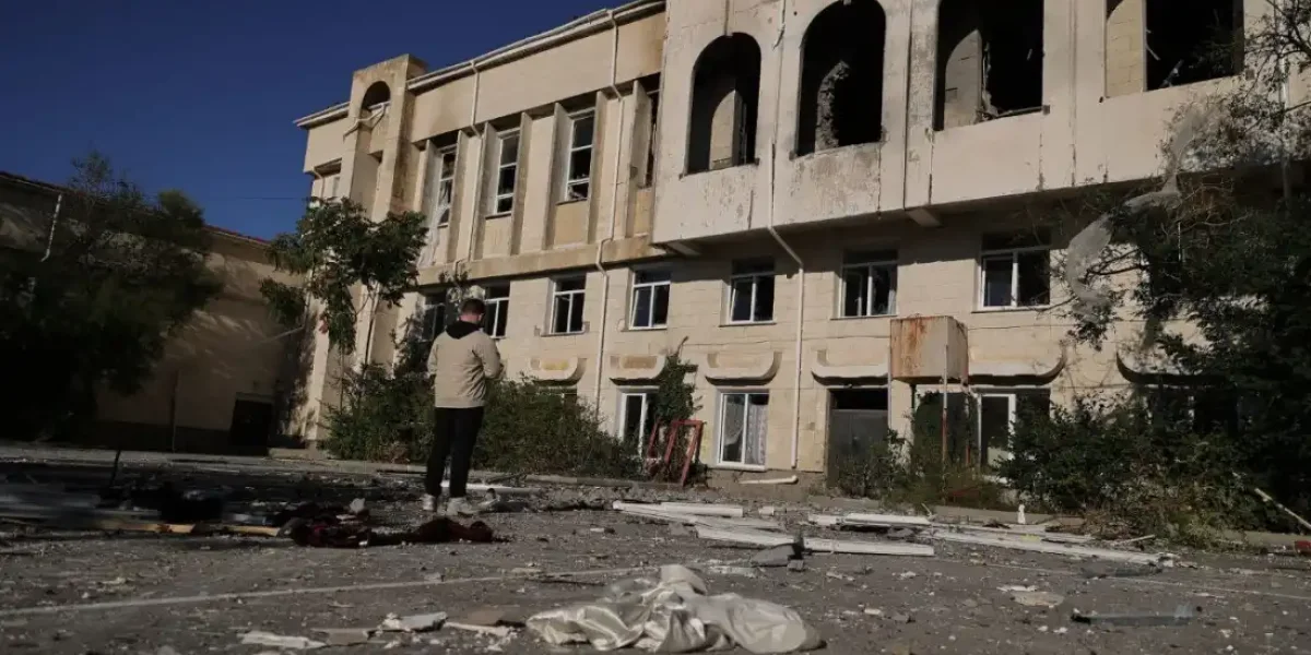 За кровь Фороса Киев корчит от ужаса и взрывов