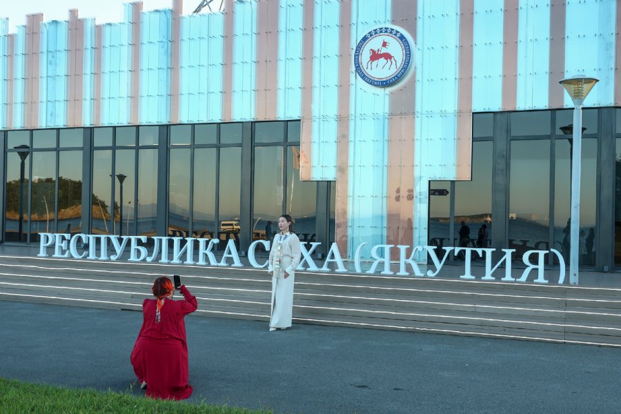 "О твой народ и республику вытирают кирзачи свои грязные". Самый крупный регион России готовят к отделению. Стерпим?