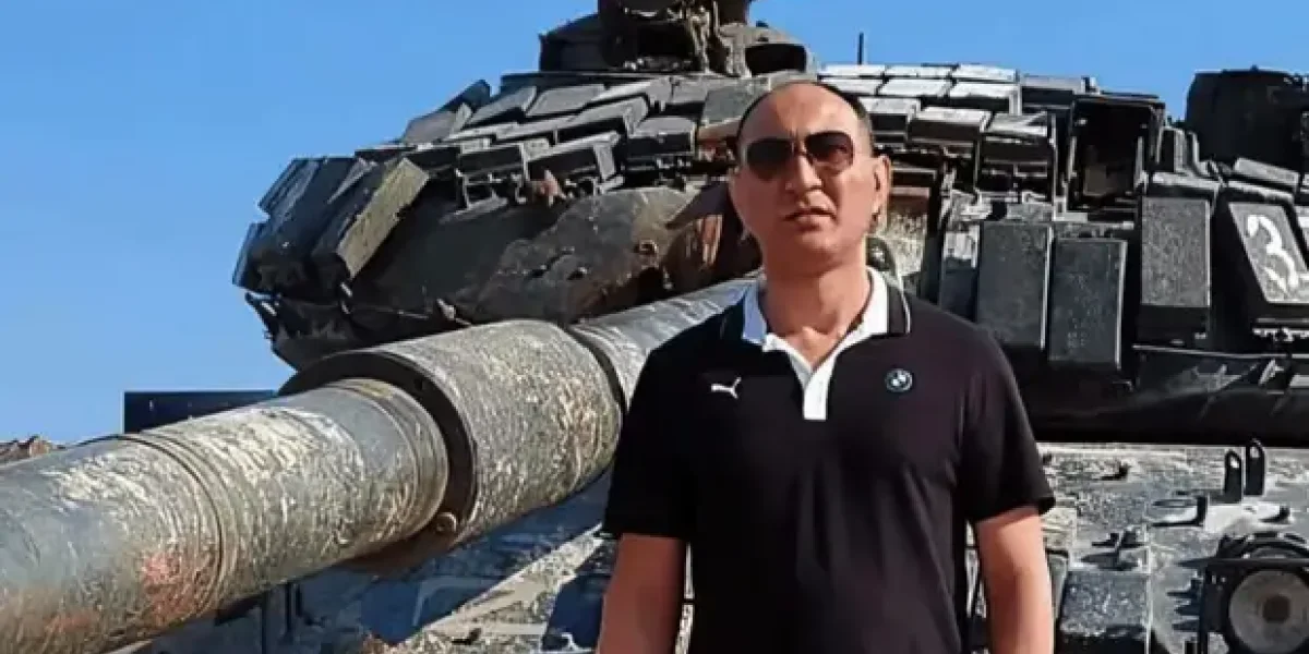 Дед и старушка показывают украинскому дрону, где раненые русские. И это видео выложил эксперт Баку