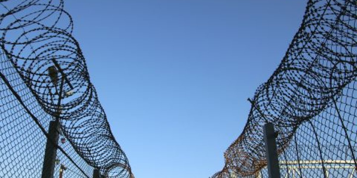Суд приговорил чиновника из Приморья к условному сроку за злоупотребление полномочиями при строительстве дамбы