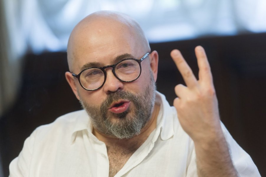 Сподвижники Чубайса забрали коммуналку регионов – на подтанцовке два министра? И тут послание из Израиля: "Вы заигрались"
