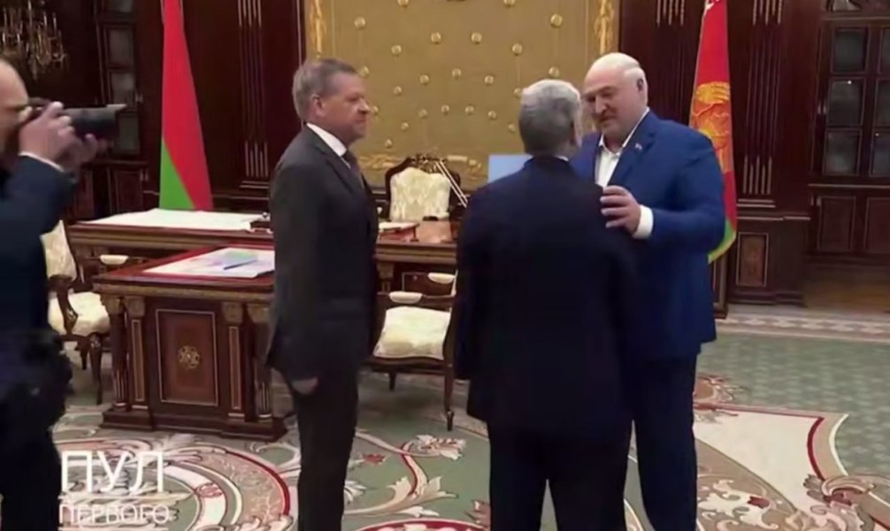 Лукашенко получил секретное послание из США. Целый регион восстал: "Приезжих лишают самого ценного". "Аид" ищет предателя. Главные новости