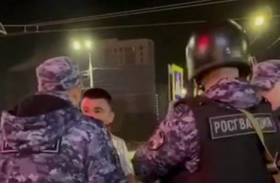 "Кто на меня наезжал, уже давно не живёт": Угрожал росгвардейцам и остался безнаказанным. Колясников: "По ходу, дядя там реально решает"