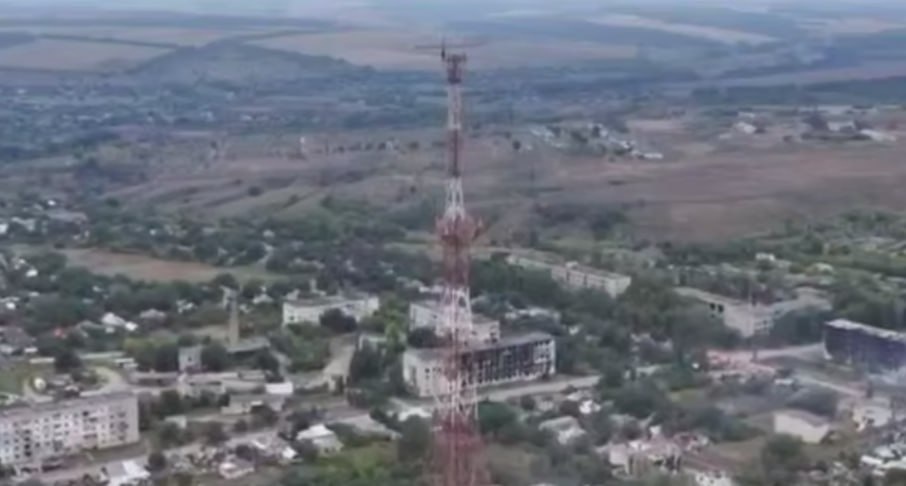 Кремль потребовал от Герасимова ответить за слова? "Флаг на магнитиках на вышке – ребята там заврались": Подоляка доказал, что был прав