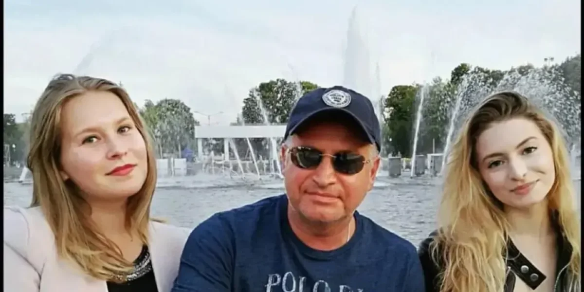 Выходные с друзьями на озере: дочь Леонида Агутина и Анжелики Варум показала, как проводит время в Америке