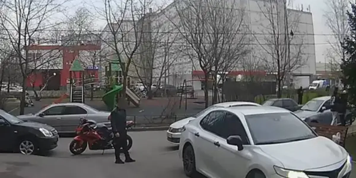 «Вину признаю. Но не надо, чтобы моя семья страдала всю жизнь». Заключительное слово Шахина Аббасова, убившего байкера Кирилла