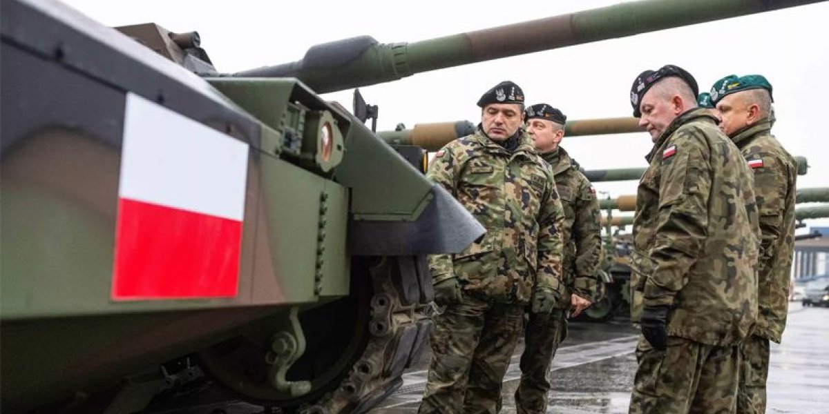 Польша намерена перебросить армию на границу с Россией и Беларусью