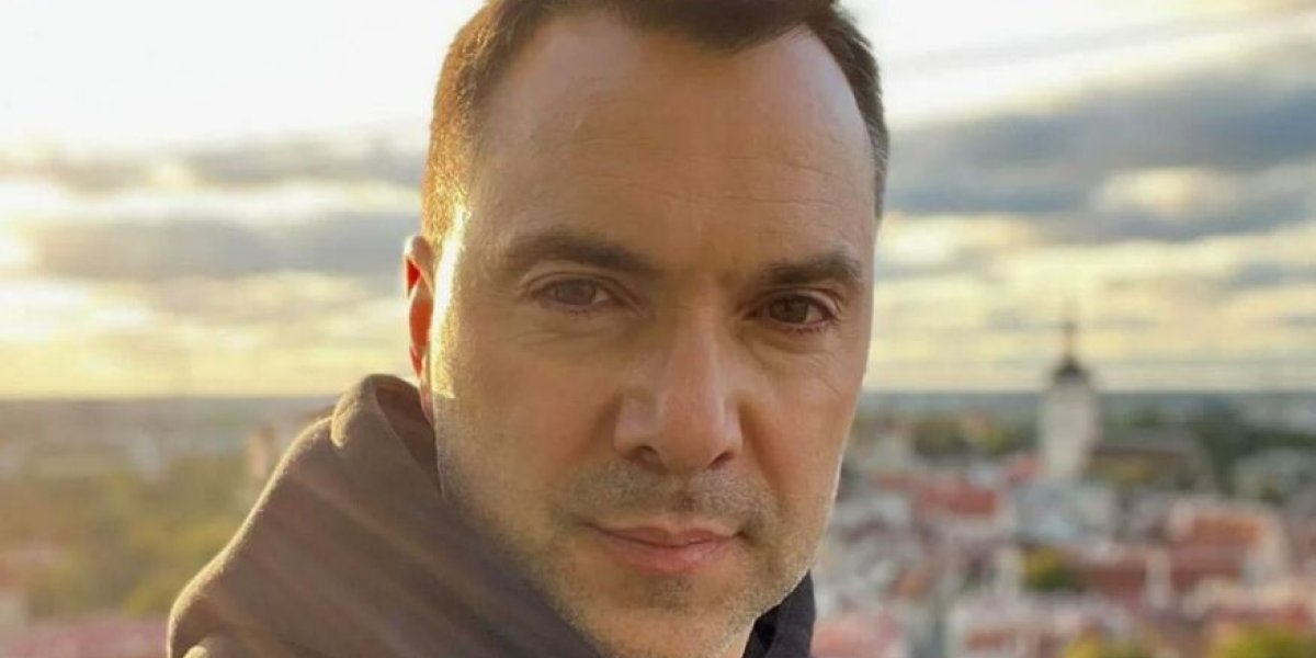 Европа готовит Западной Украине «демилитаризацию похлеще русских»: Арестович*