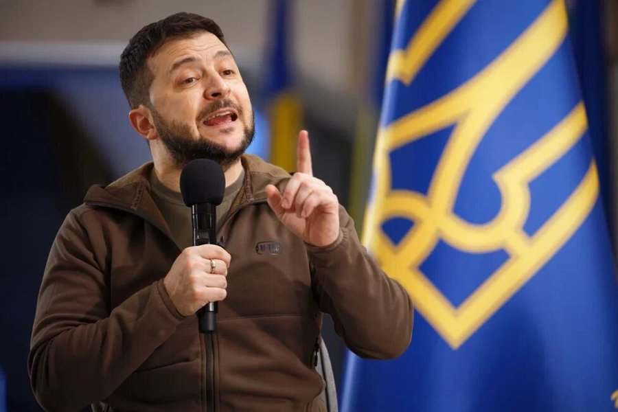 Зеленский обозвал Путина и Лукашенко, потому что начал побеждать? "194 км были очищены от русских диверсантов"
