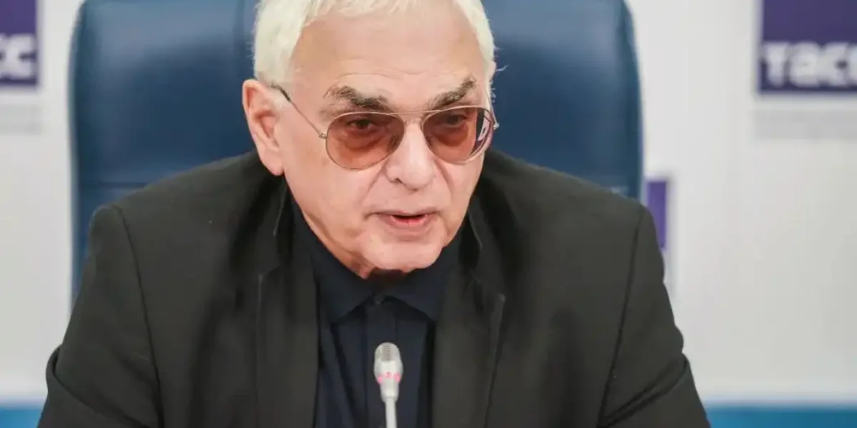 Тут и Карен Шахназаров не выдержал: "Всё, до свидания!"