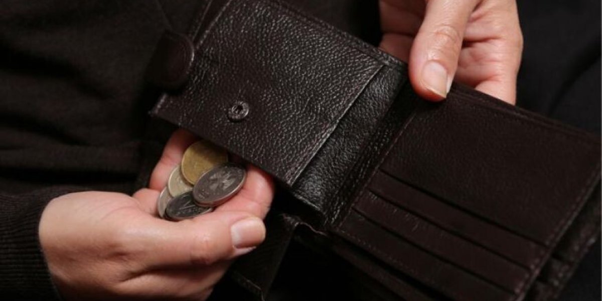 Кризис нарастает. Парадокс МРОТ: почему растут зарплаты «ниже минимальных»