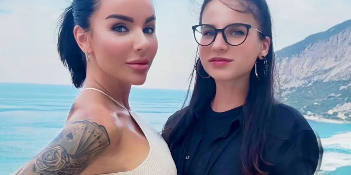 Юлия Волкова из t.A.T.u. показала фото дочери в честь её 21-летия