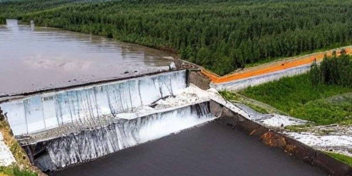 ВСУ атаковали плотину Белгородского водохранилища. Губернатор объявил эвакуацию из-за угрозы затопления: Readovka