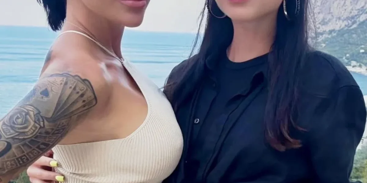 Юлия Волкова из t.A.T.u. показала фото дочери в честь её 21-летия