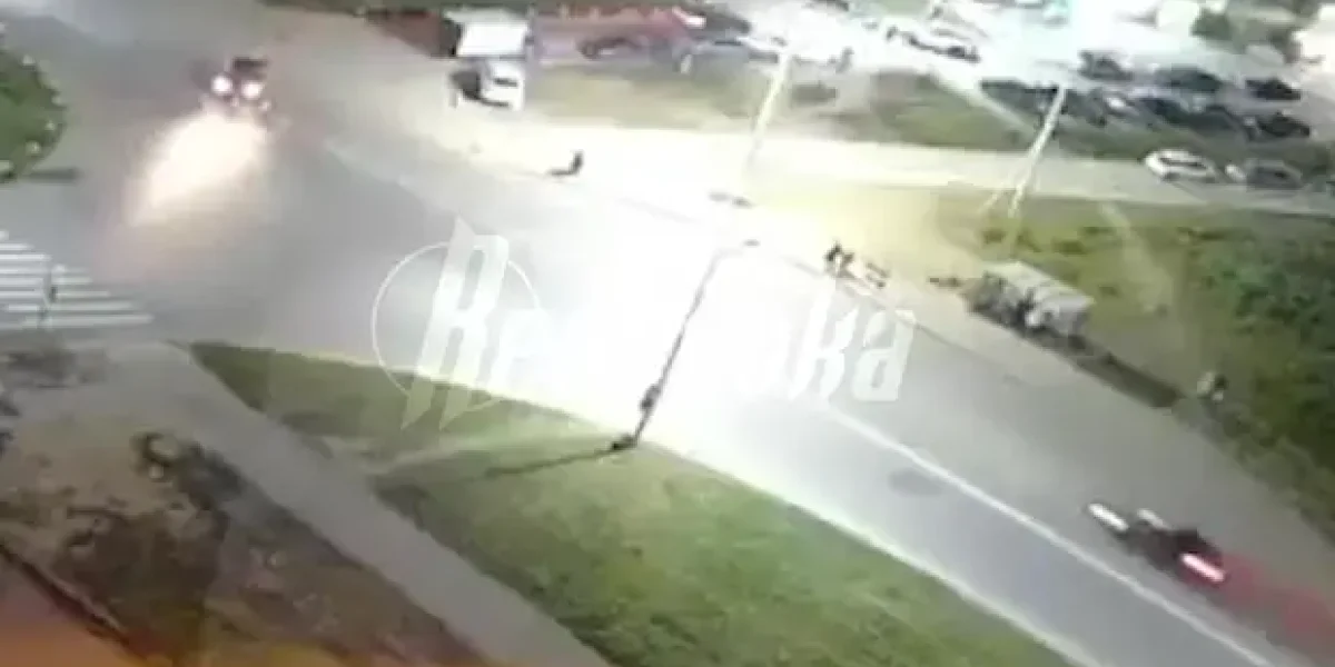 Азербайджанец сбил четверых, две женщины из МВД - в коме, а суд его отпустил. Диаспора пришла в полном составе Азербайджанец сбил четверых, две женщины из МВД - в коме, а суд его отпустил. Диаспора пришла в полном составе