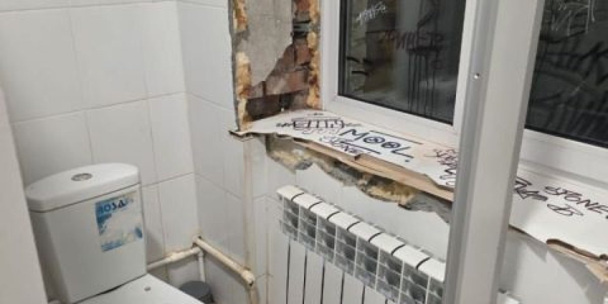 Школа Владивостока, получившая имя Героя СВО, стремительно ветшает изнутри