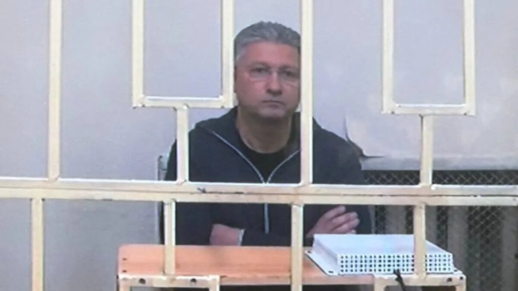 "90 процентов проголосовали бы за расстрел…": Генерал, воровавший миллиардами, нашёл лазейку. Подоляка раскрыл "план побега из тюрьмы"