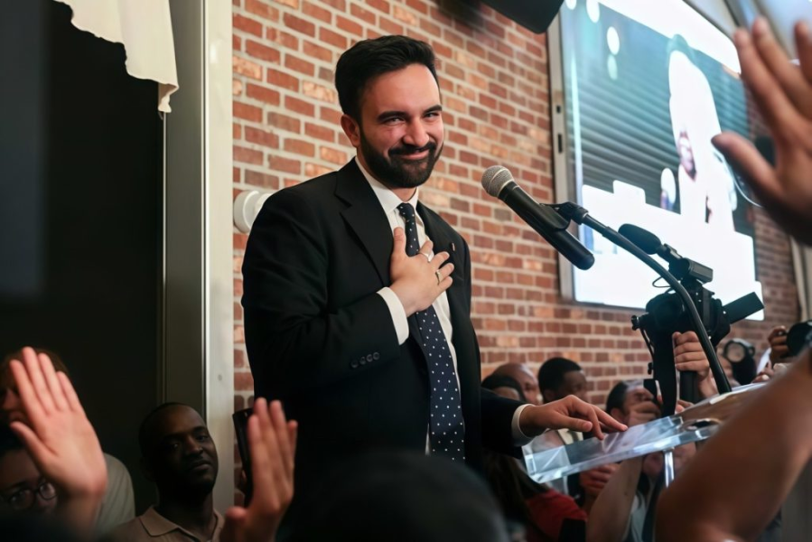 Столкновение цивилизаций: что сулит победа Зохрана Мамдани из Гуджарата на выборах мэра Нью-Йорка? Столкновение цивилизаций: что сулит победа Зохрана Мамдани из Гуджарата на выборах мэра Нью-Йорка?