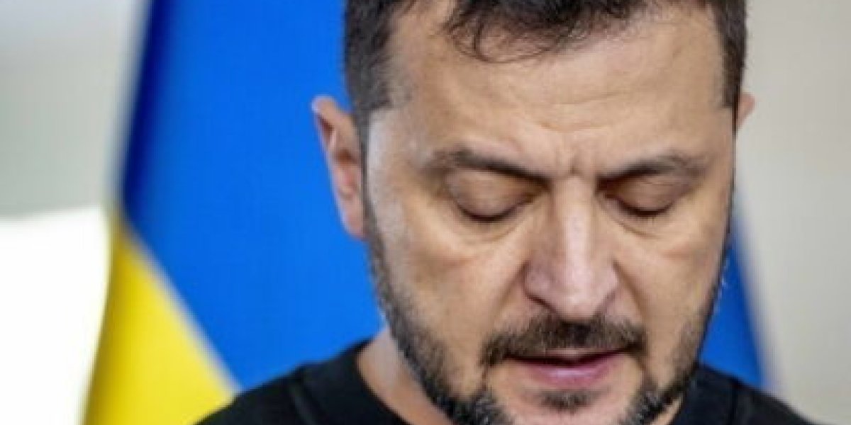 Зеленский загнал себя в угол: выхода больше нет Зеленский загнал себя в угол: выхода больше нет