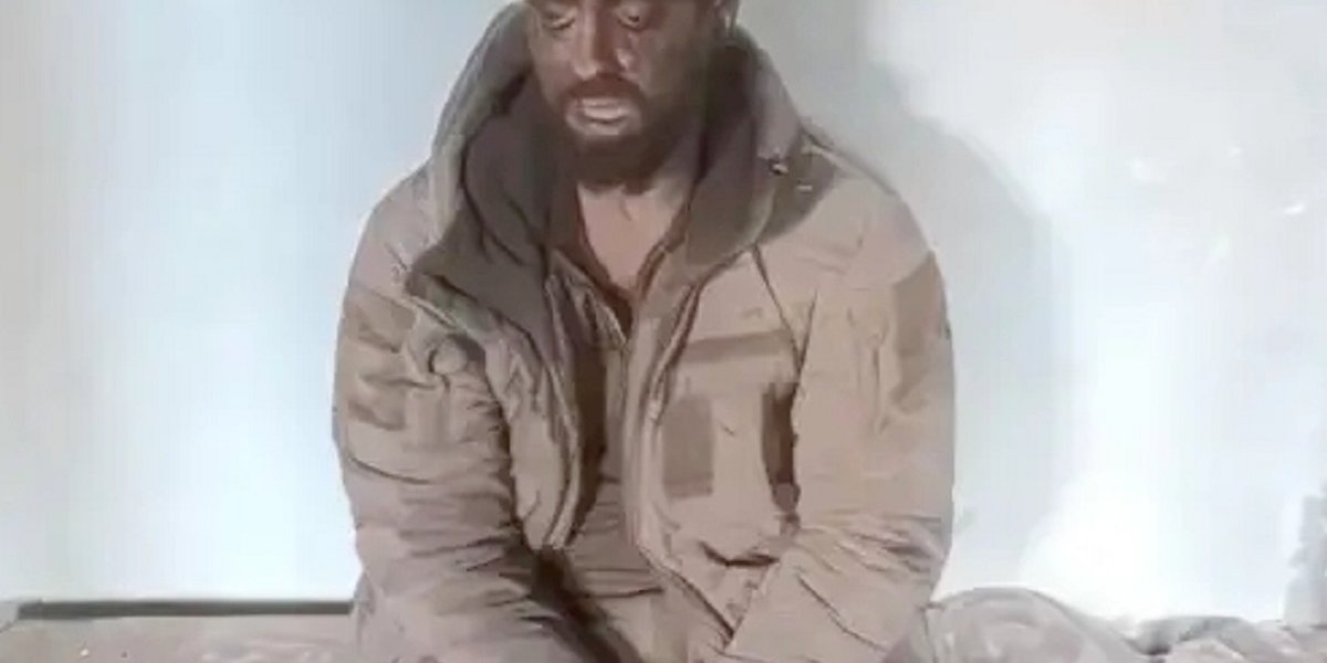 Пленный спецназовец ГУР с оторванными пальцами рассказал о провале операции с десантом в Покровске (ФОТО) Пленный спецназовец ГУР с оторванными пальцами рассказал о провале операции с десантом в Покровске (ФОТО)