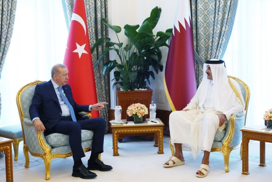 Президент Турции в Кувейте, Катаре и Омане: от истребителей Eurofighter – до международных торговых маршрутов