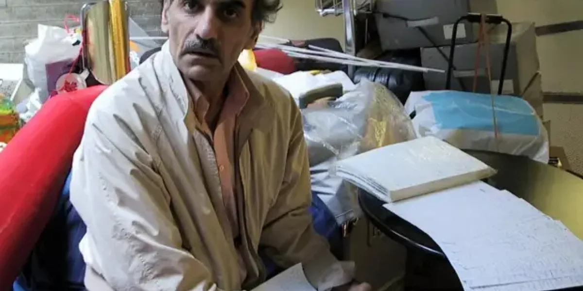 Человек из Терминала. Как Мехран Нассери 18 лет жизни провел в аэропорту