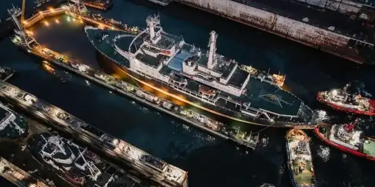 Россия дерзко показала мышцы: НАТО в ужасе пожалела, что замахнулась на Север