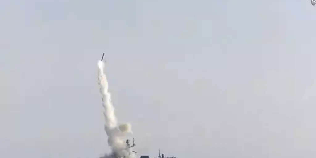 Россия жахнула «Цирконом» по Украине: прилетело туда, где не ждали — шансов на спасение не было Россия жахнула «Цирконом» по Украине: прилетело туда, где не ждали — шансов на спасение не было