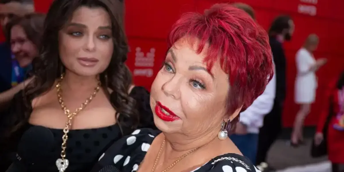 «Если бы не Наташа, я не знаю, как бы мы жили»: Людмила Порывай жалуется на тяжелую жизнь в США и собирается переехать в Россию. «Если бы не Наташа, я не знаю, как бы мы жили»: Людмила Порывай жалуется на тяжелую жизнь в США и собирается переехать в Россию.