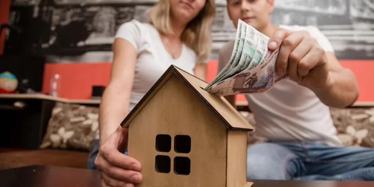 Сбережений не хватает: почти 90% россиян откладывают покупку жилья