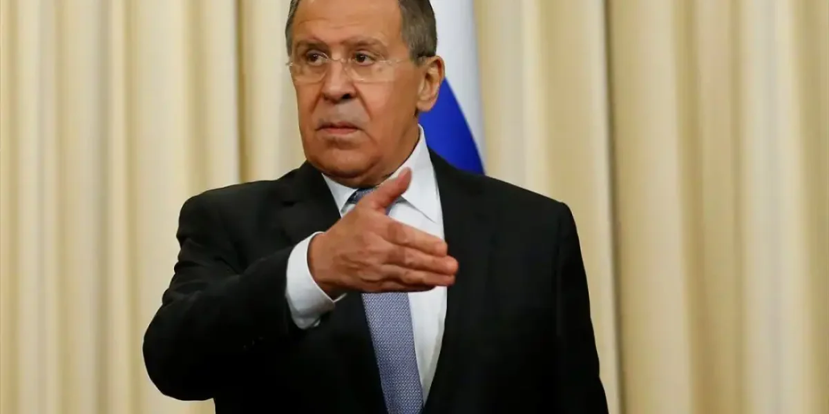 Лавров жестом поставил Италию на колени. Чем так напугало интервью министра России?