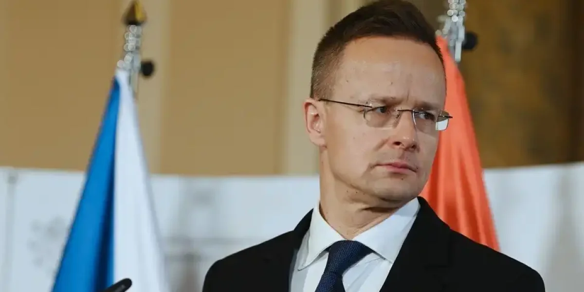 «Это безумие!»: в Венгрии пришли в ужас от размаха коррупции в Киеве, денег украинцам больше не дадут «Это безумие!»: в Венгрии пришли в ужас от размаха коррупции в Киеве, денег украинцам больше не дадут