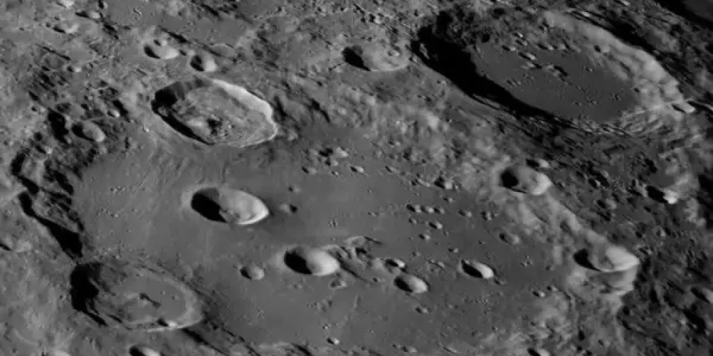 «Их цель – Луна»: древние технологи на 3I/ATLAS летят для перезапуска спутника Земли – пророческая гипотеза советских ученых вновь обрела жизнь «Их цель – Луна»: древние технологи на 3I/ATLAS летят для перезапуска спутника Земли – пророческая гипотеза советских ученых вновь обрела жизнь