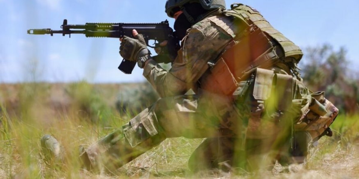 Никакой Украины не будет. Мы дойдем до Закарпатья и границы с Венгрией: Бондаренко