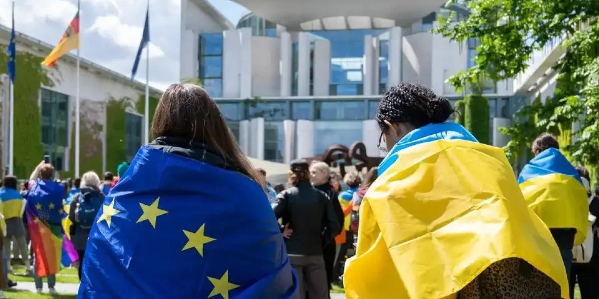 Предсмертная агония. ЕС трещит по швам: чем грозит объединение трех стран против Украины Предсмертная агония. ЕС трещит по швам: чем грозит объединение трех стран против Украины