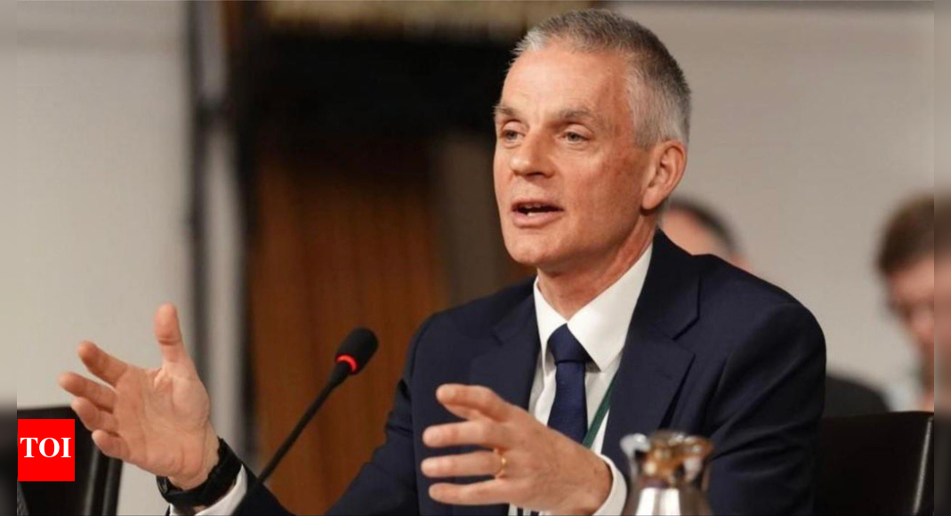 «Эталон демократии и «независимой прессы» споткнулся». На каких примерах теперь учить Россию искусству «свободы слова»?