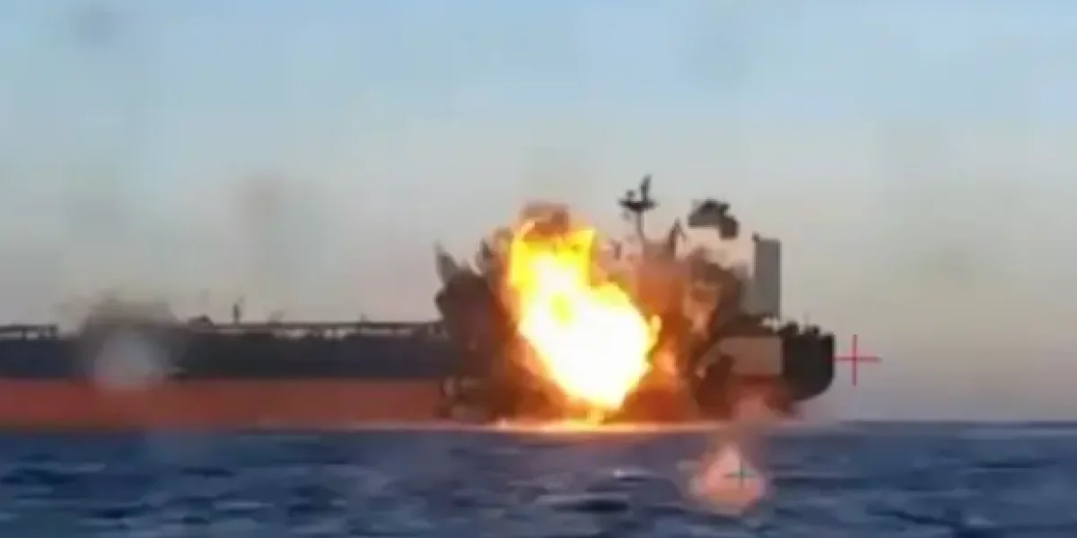"Последствия нашего миролюбия". Вслед за двумя танкерами теневого флота России подбит нефтепричал в Новороссийске