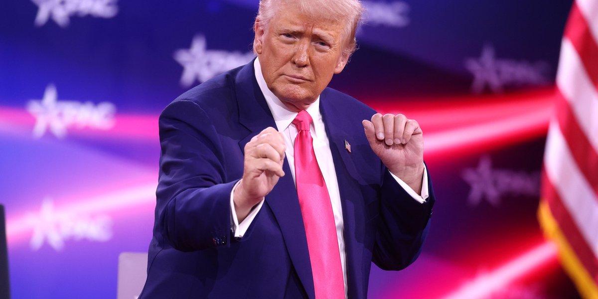 Трамп заявил о желании сыграть в гольф с Байденом