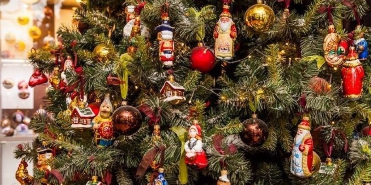 Русский стиль снова в моде. Актуальные тенденции новогодних украшений в этом сезоне Русский стиль снова в моде. Актуальные тенденции новогодних украшений в этом сезоне