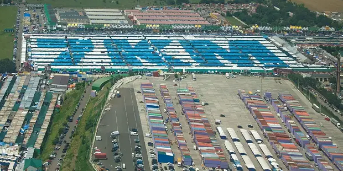 Одесса наконец восстала. Полиция молча поддержала бунт. СБУ шлет карателей. Будет "Дом профсоюзов-2"? Одесса наконец восстала. Полиция молча поддержала бунт. СБУ шлет карателей. Будет "Дом профсоюзов-2"?