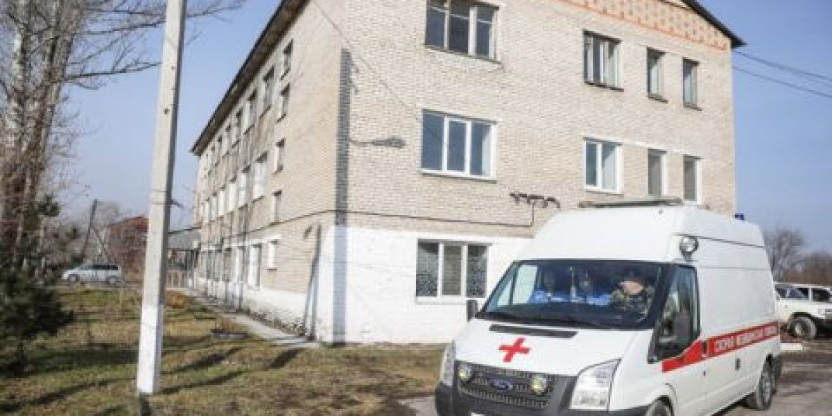 Хулиганку, обстрелявшую машину "скорой помощи" в Уссурийске, оставили под арестом