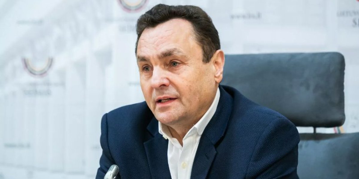 Евродепутат от Литвы потребовал убрать надпись с дорожного знака с Минском Евродепутат от Литвы потребовал убрать надпись с дорожного знака с Минском