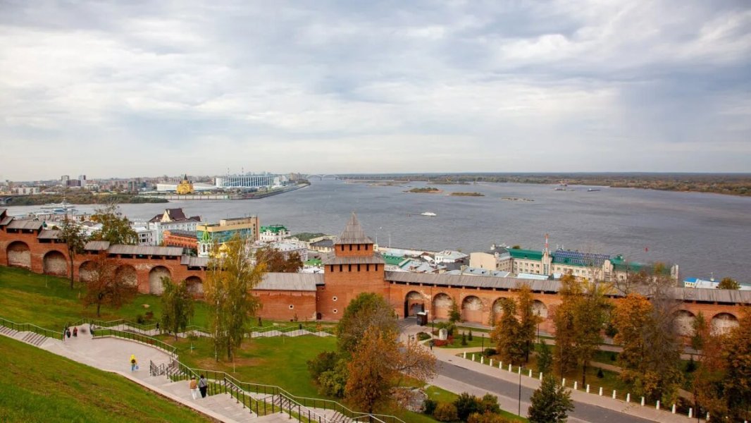 Враг воспользовался нашим слабым местом. Михалков поднял острый для России вопрос: "Эта особая черта делает русских уязвимыми"