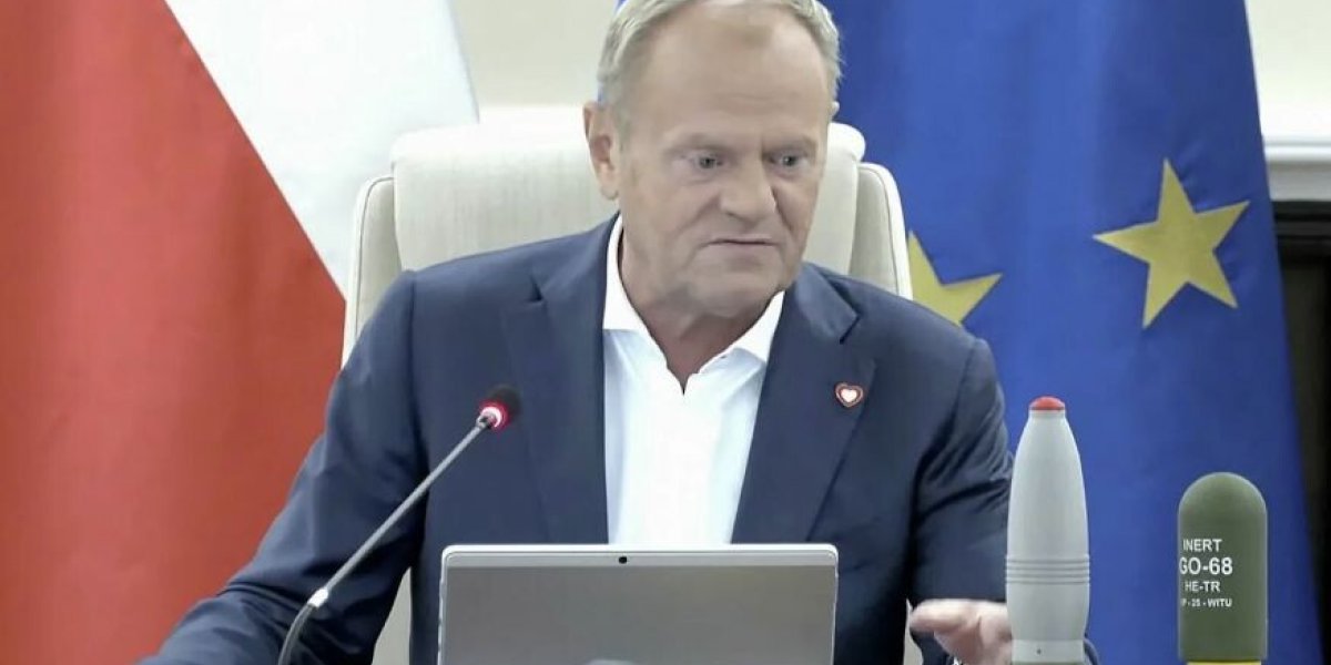 Коррупция в Украине — угроза для выживания государства? Туск: «Вы проиграете войну»