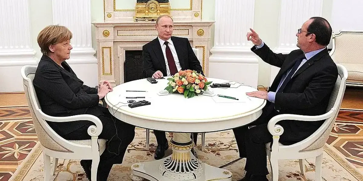 Вот и "ответка": обманувший Россию экс-президент Франции Олланд сказал европейцам горькую правду